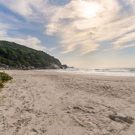 Varandas Do Atlantico - Aconchegante Apartamento Em Condo Pe Na Areia Bombinhas Kültér fotó