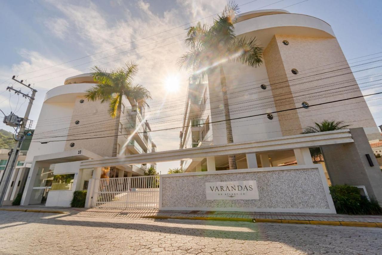 Varandas Do Atlantico - Aconchegante Apartamento Em Condo Pe Na Areia Bombinhas Kültér fotó