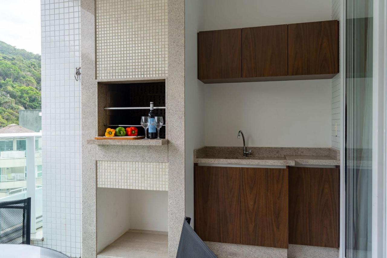 Varandas Do Atlantico - Aconchegante Apartamento Em Condo Pe Na Areia Bombinhas Kültér fotó