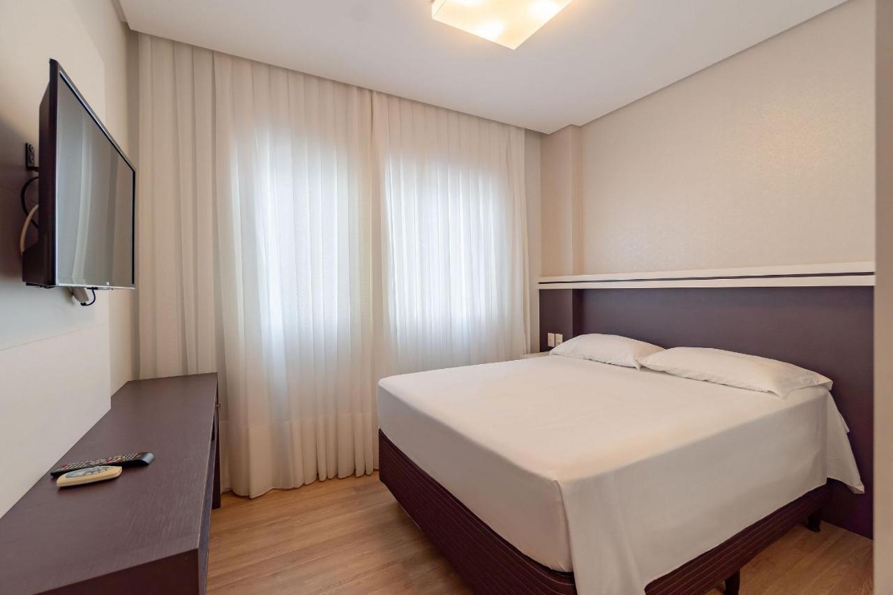 Varandas Do Atlantico - Aconchegante Apartamento Em Condo Pe Na Areia Bombinhas Kültér fotó
